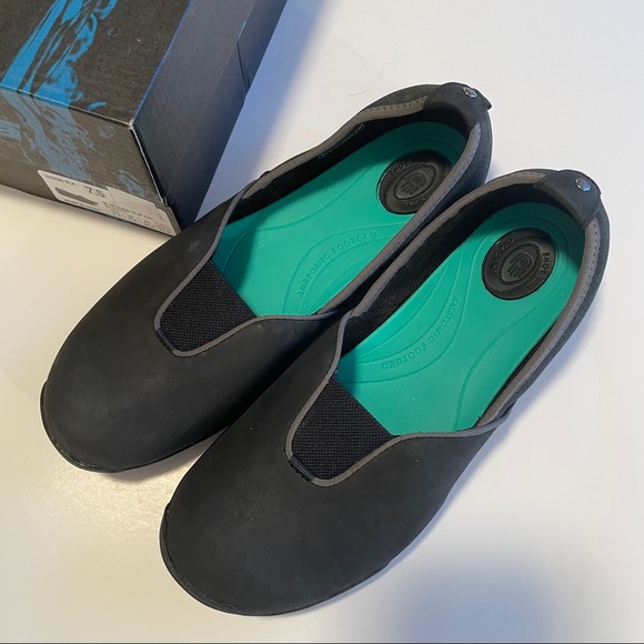 Teva Niyama Slip On Black 7.5 - Picture 3 of 6